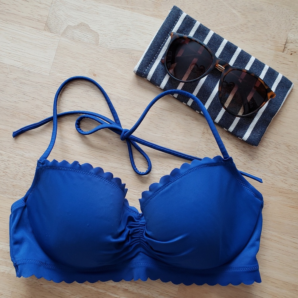 Victoria's Secret Getaway Halter Bikini Top 32D
